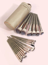 Maange 18-piece brush set with luxury bag