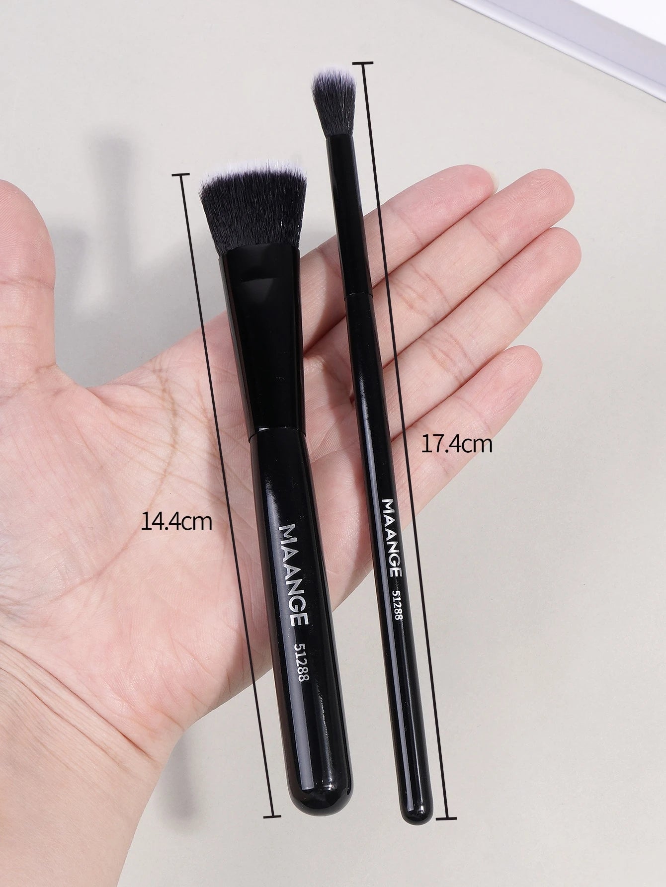 Maange 30Pcs Brush Set Professional Makeup