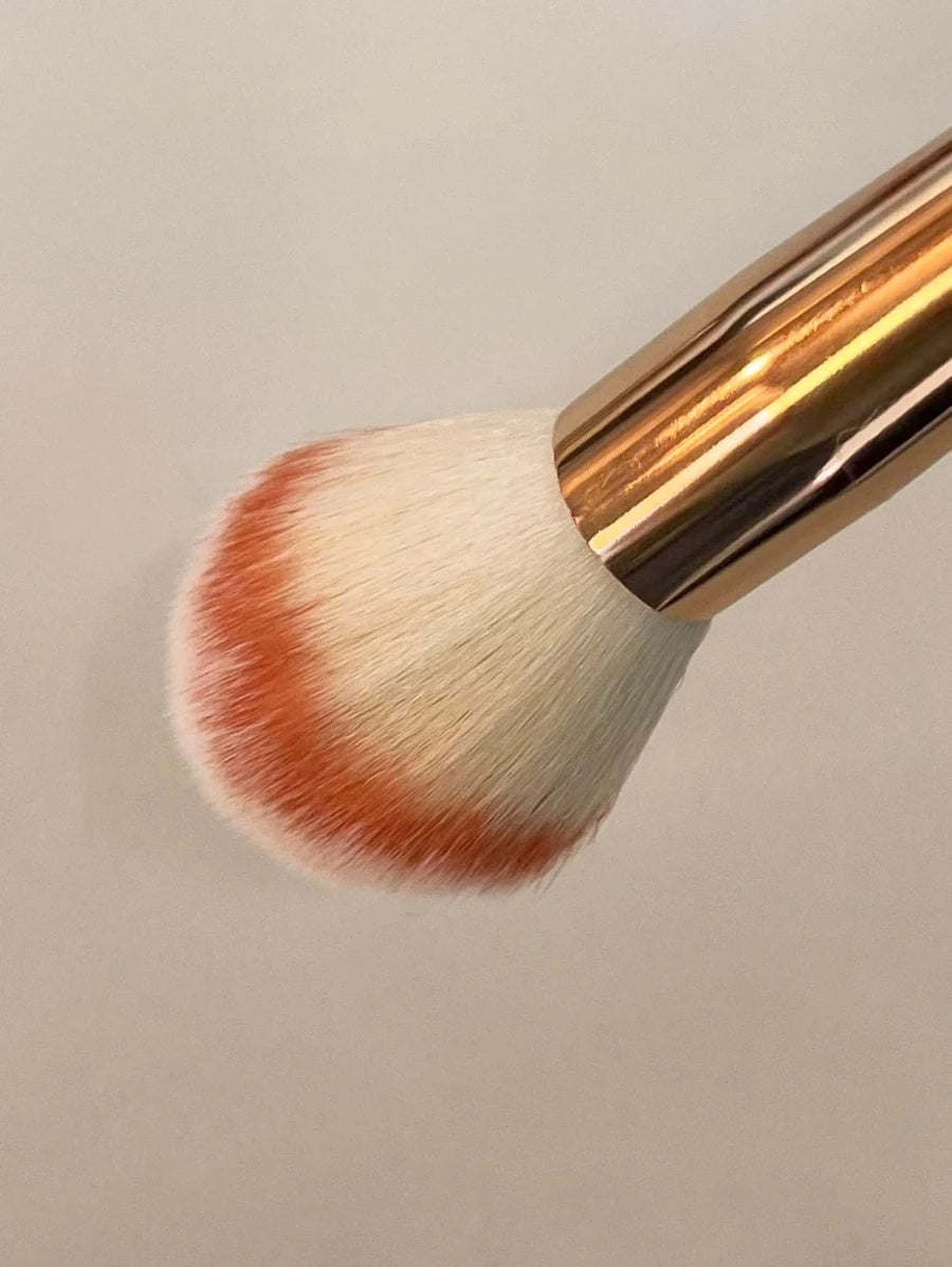 SheIn Makeup Brush Set  13 face and eye brushes and a beauty sponge in a storage bag