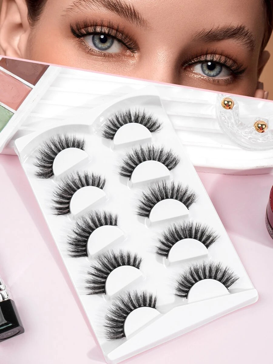 SheIn A set of 5 pairs of false eyelashes