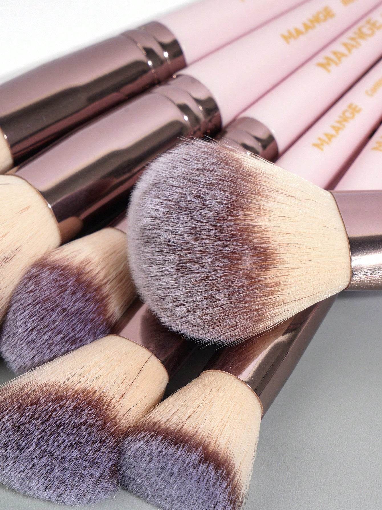 Maange 30Pcs Pro Makeup Brush Pink