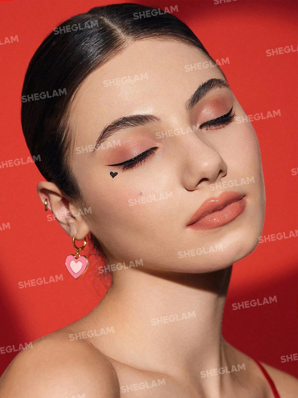 Sheglam 2-in-1 Stamp Heart and Eyeliner