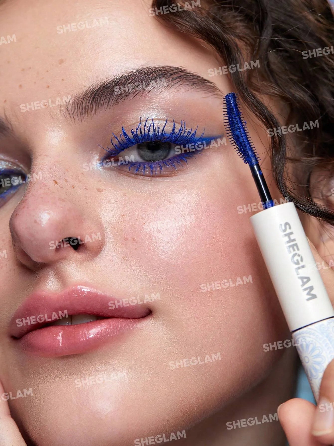 Sheglam All-In-One Volume and Length Mascara-Waterproof Blue