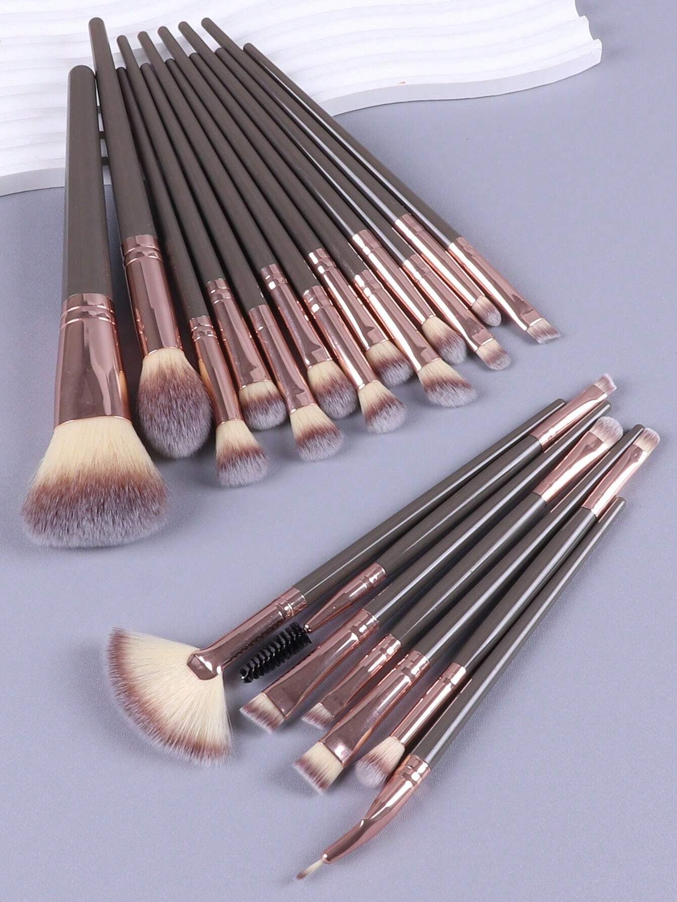 Shein 20Pcs Makeup Brush Set for Beginners