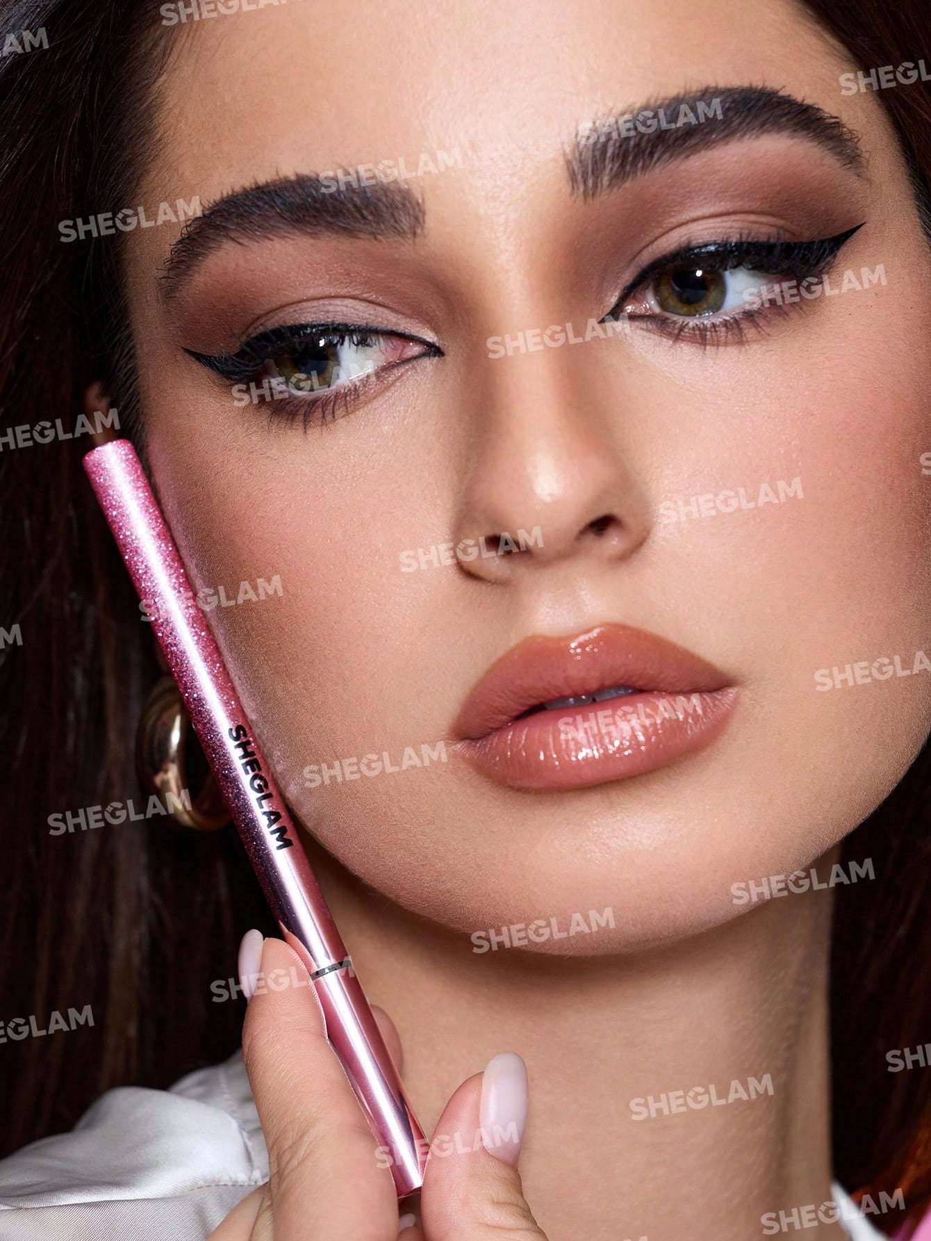 SHEGLAM محدد عيون سائل روزيه لاين اند ديفاين مقاوم للماء-أسود