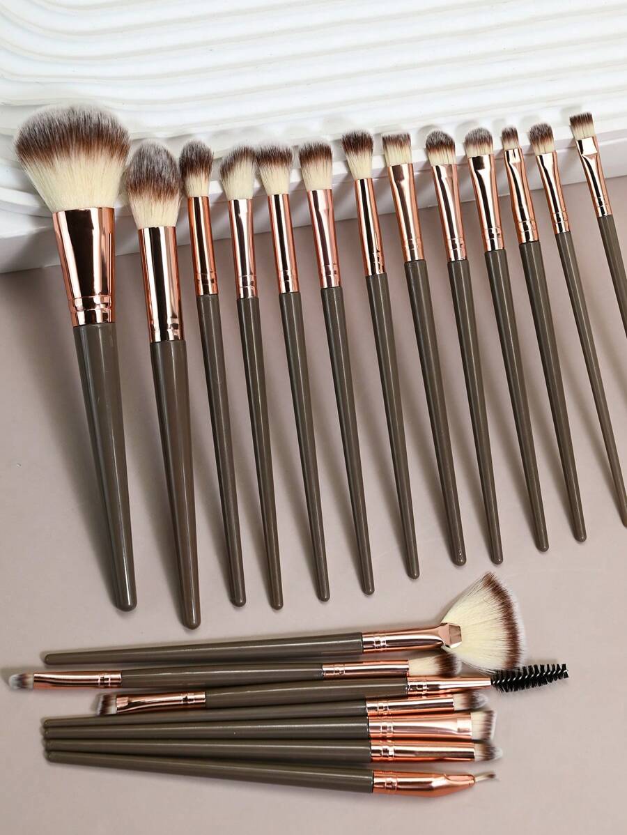 Shein 20pcs Makeup Brush Set + 2 spong + 3 puff + 3 mini finger