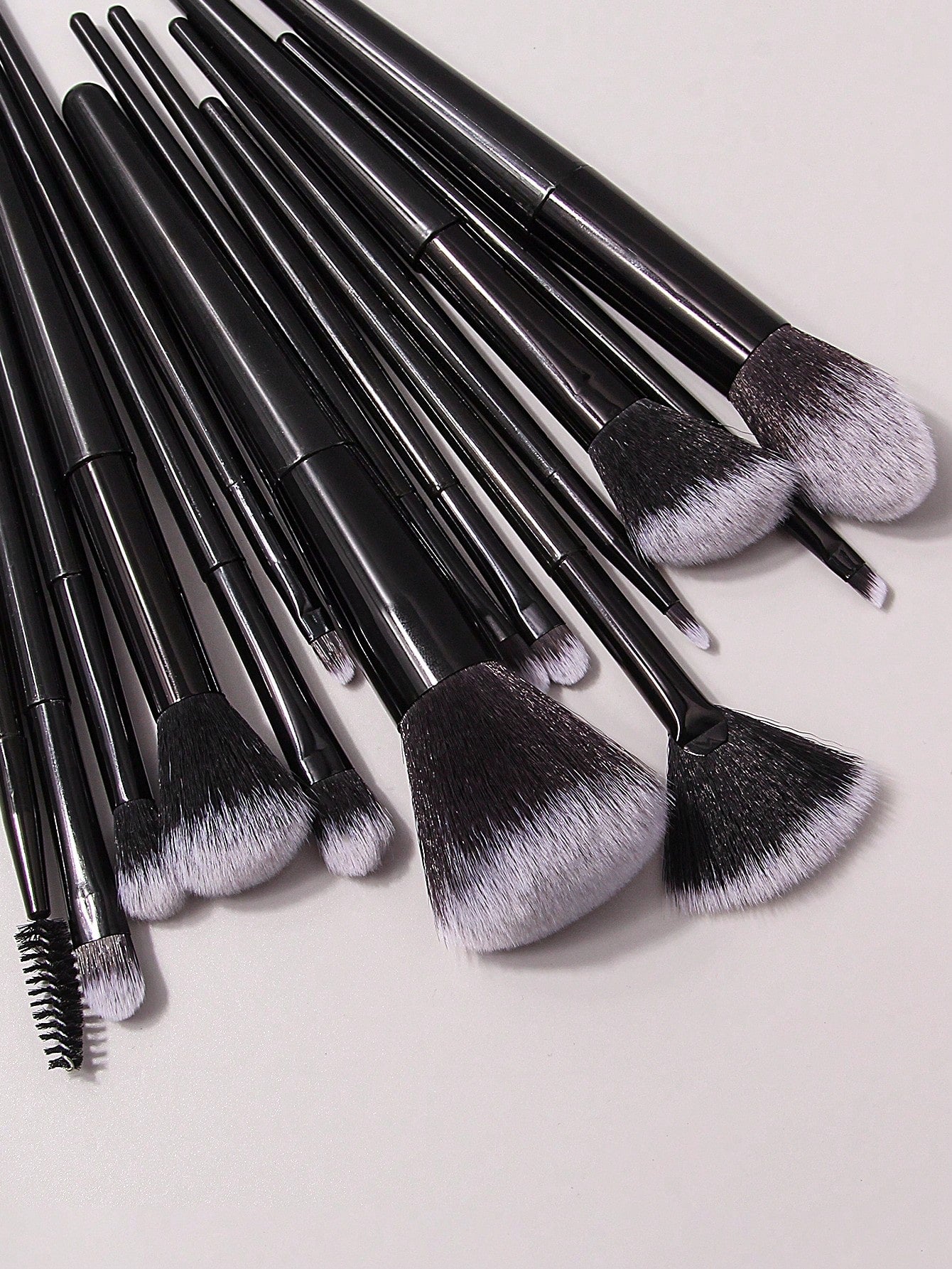 Shein 14Pcs Makeup Brush Black