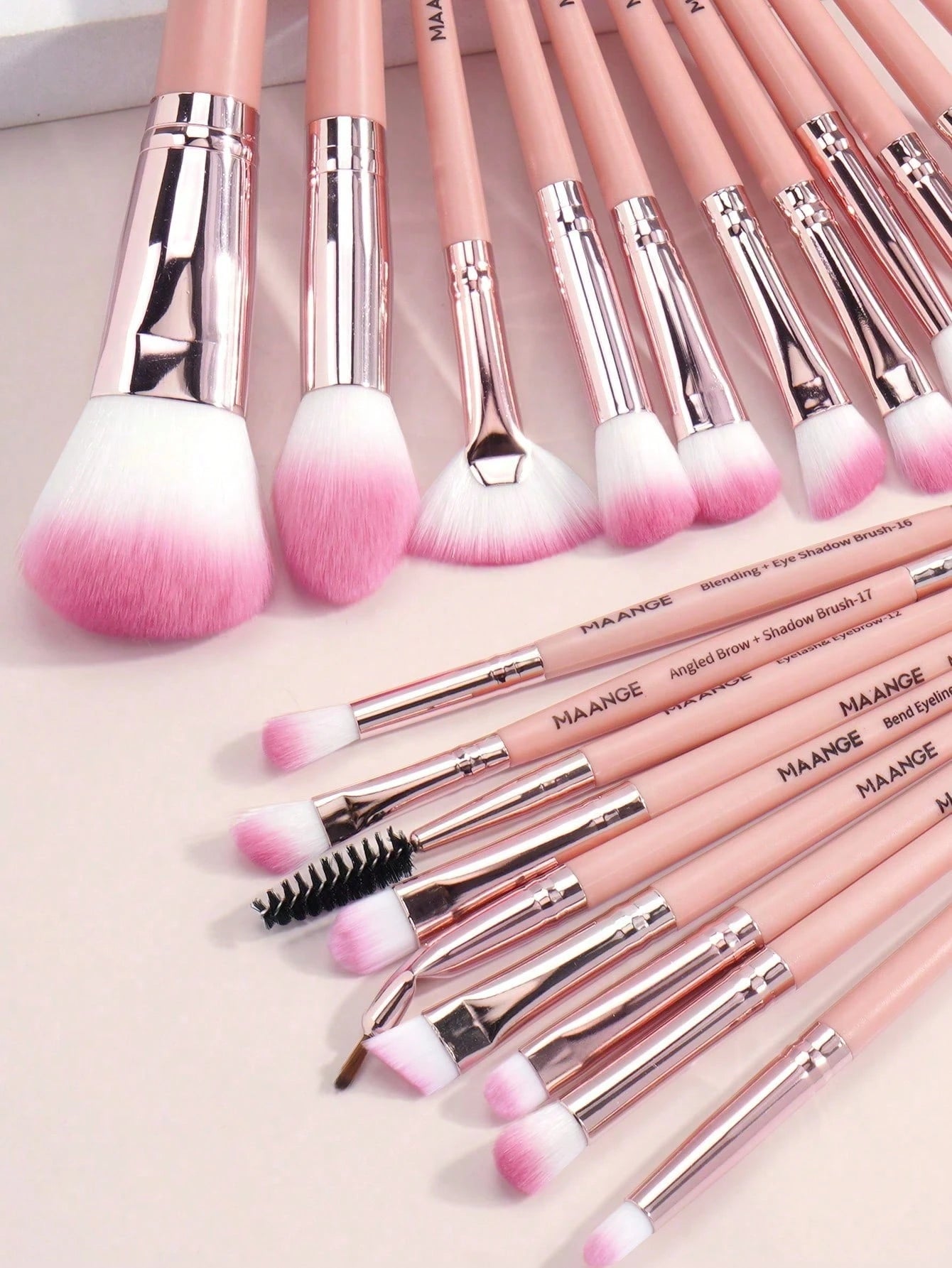 Maange 20Pcs Professional Makeup Brushes Pink