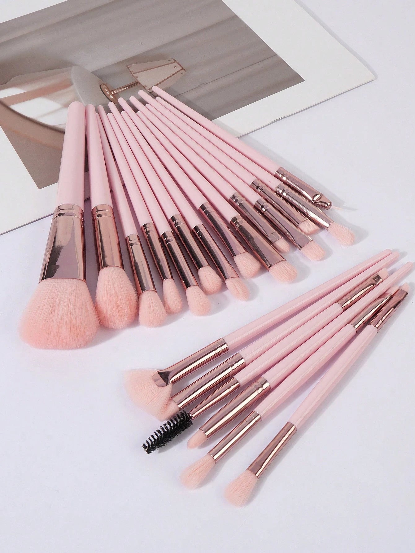Maange 26Pcs Makeup Kit