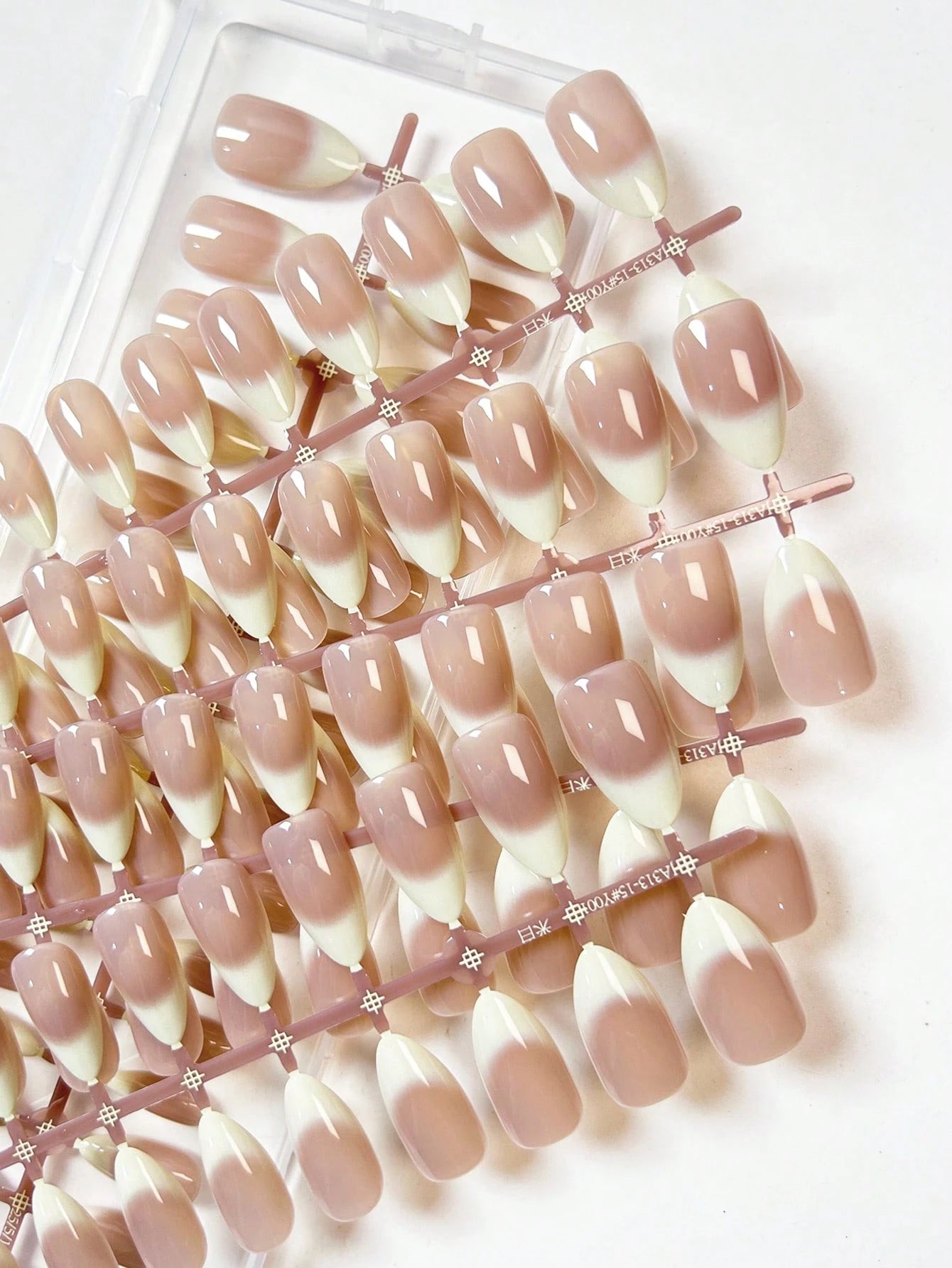 Shein 150pcs Medium Pink Ombre Minimalist Style Fake Nails