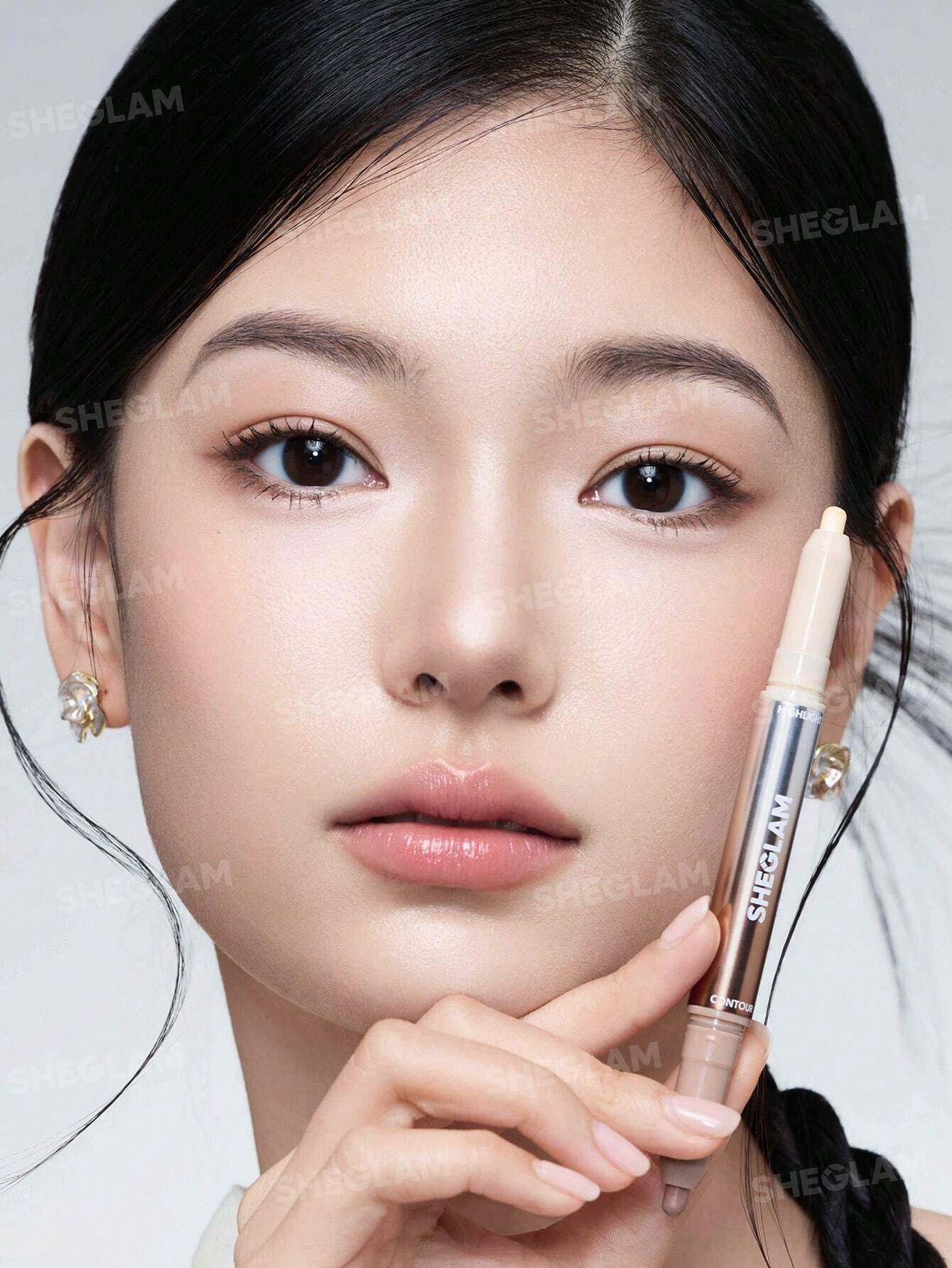 SHEGLAM Fine Line 2-In-1 Nose Contour and Highlight Pen