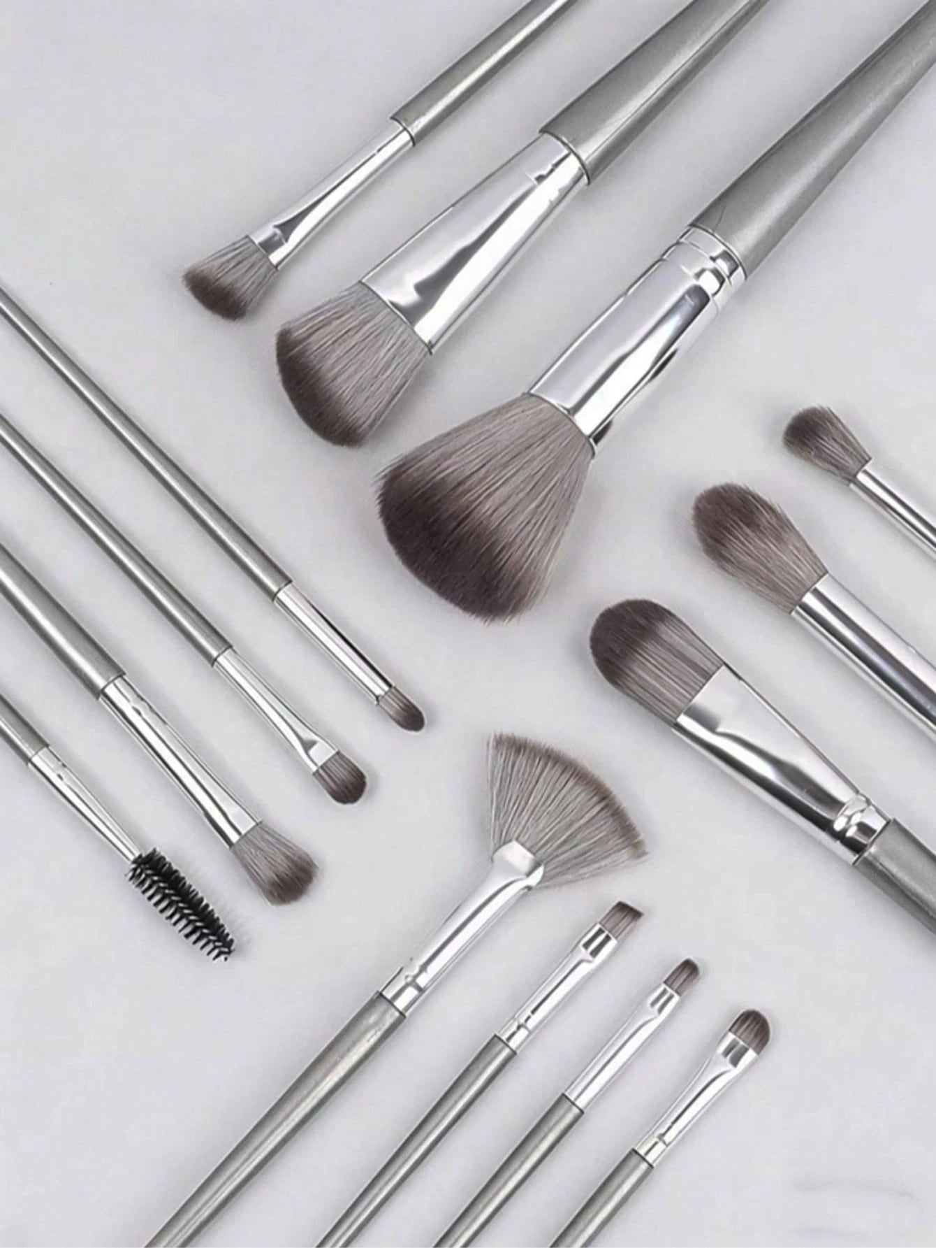 Shein 18Pcs luxury makeup brush set