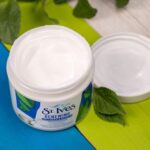 st.ives renewing moisturizer collagen and elastin