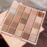 shein Eyeshadow palette 25 colours 02