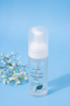 VOILA WHITENING CLEANSING FOAMING GEL 150ML